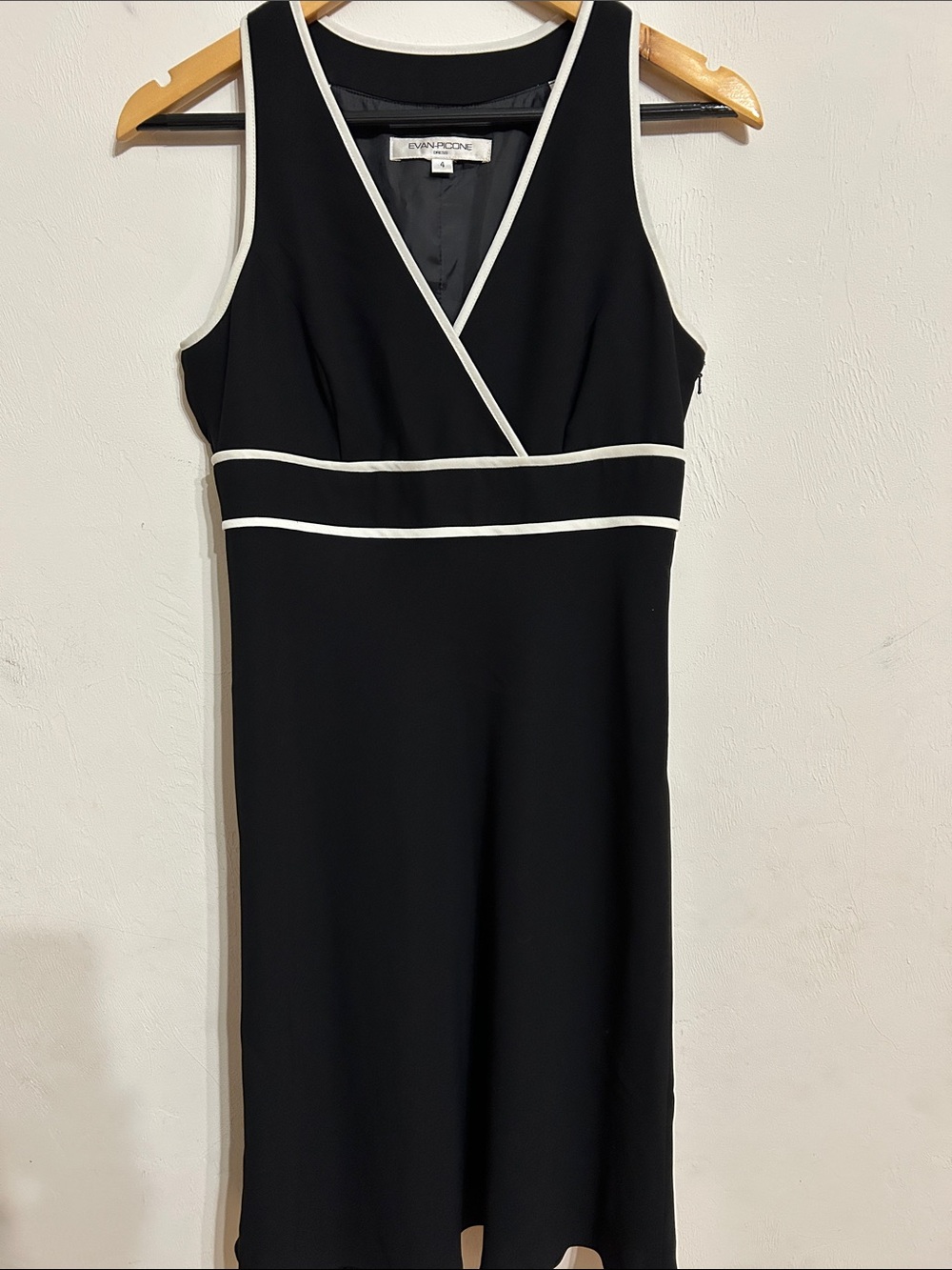 Evan Picone Black Size 4 Midi Sheath Dress with White Trim Lined Side Zip